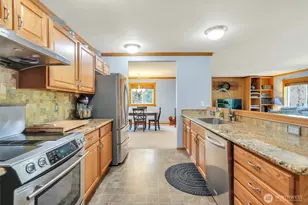 8611 79th St NE, Marysville, WA 98270 - Photo 13