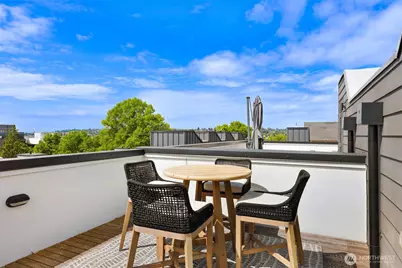 2366 Franklin Avenue E #B, Seattle, WA 98102 - Photo 25