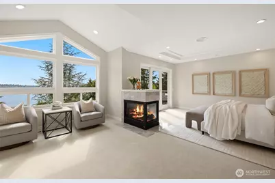 8144 W Mercer Way, Mercer Island, WA 98040 - Photo 17