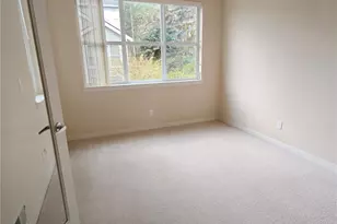 564 Mountain View Ln NW, Issaquah, WA 98027 - Photo 15
