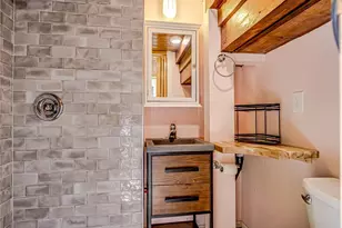 4026 Burke Ave N, Seattle, WA 98103 - Photo 35
