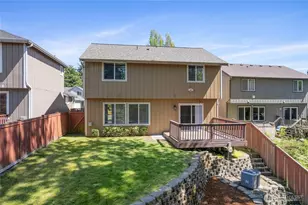 1214 S Cheyenne Ct, Tacoma, WA 98405 - Photo 23