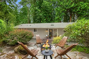 9820 NE Beach Crest Dr, Bainbridge Island, WA 98110 - Photo 3