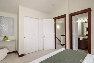 2205 NE 92nd St, Seattle, WA 98115 - Photo 17