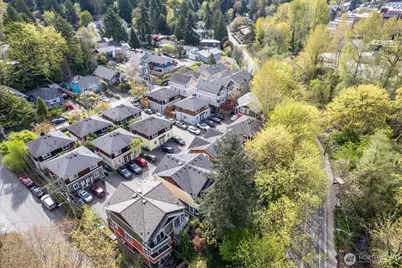 2205 NE 92nd Street, Seattle, WA 98115 - Photo 21