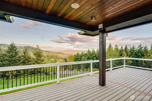 200 Pine Ridge Dr, Woodland, WA 98674 - Photo 29