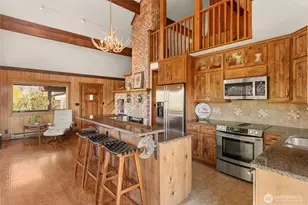417 Perry St, Winthrop, WA 98862 - Photo 17