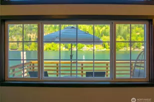 570 S Shore Rd, Port Angeles, WA 98363 - Photo 17