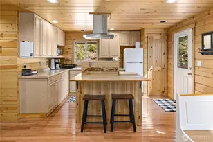 131 Rr Spurs Rd, Easton, WA 98925 - Photo 13