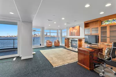 1661 Harbor Avenue SW #502, Seattle, WA 98116 - Photo 9