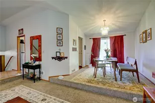 73 NW Roeder Dr, Oak Harbor, WA 98277 - Photo 9