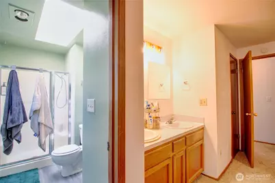 73 NW Roeder Drive, Oak Harbor, WA 98277 - Photo 17