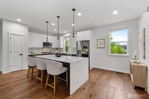 14590 36th Ave NE, Lake Forest Park, WA 98155 - Photo 5
