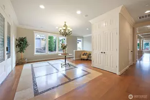 7661 NE 14th St, Medina, WA 98039 - Photo 3