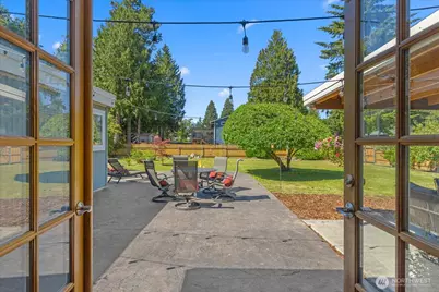 8119 190th Street SW, Edmonds, WA 98026 - Photo 25