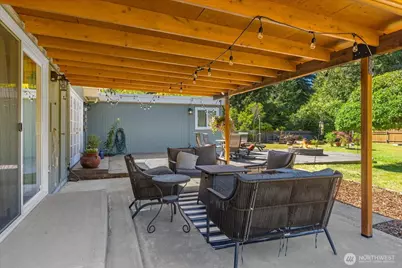 8119 190th Street SW, Edmonds, WA 98026 - Photo 27
