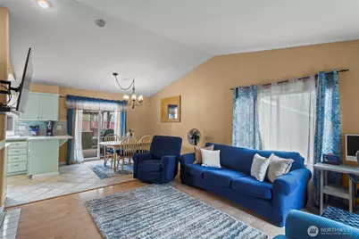 1305 185th Street E, Spanaway, WA 98387 - Photo 5