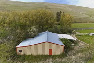 938 Patit Rd, Dayton, WA 99328 - Photo 21