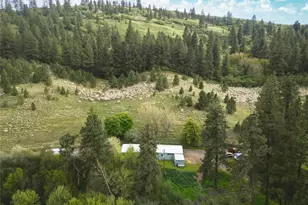 938 Patit Rd, Dayton, WA 99328 - Photo 19