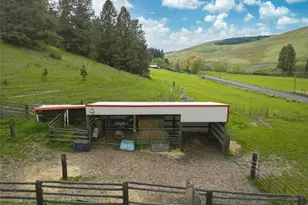 938 Patit Rd, Dayton, WA 99328 - Photo 29