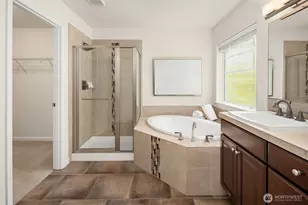 10508 SE 10th Ct, Bellevue, WA 98004 - Photo 19