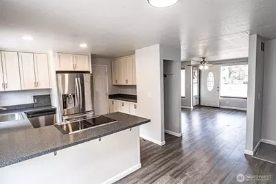 7050 SE Truman Street, Port Orchard, WA 98366 - Photo 7