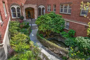 124 Warren Ave N, Seattle, WA 98109 - Photo 27