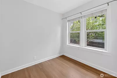 124 Warren Avenue N #208, Seattle, WA 98109 - Photo 17