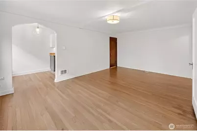 124 Warren Avenue N #208, Seattle, WA 98109 - Photo 9