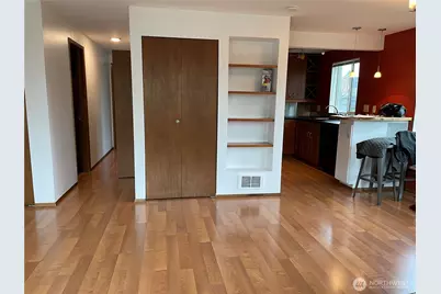 731 N 94th Street #8, Seattle, WA 98103 - Photo 29