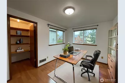 731 N 94th Street #8, Seattle, WA 98103 - Photo 19
