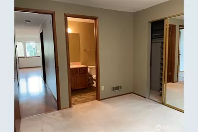 731 N 94th Street #8, Seattle, WA 98103 - Photo 25