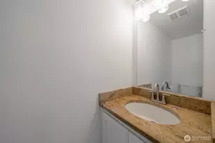 9925 S 242nd Pl, Kent, WA 98030 - Photo 9