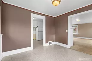 3740 N 30th St, Tacoma, WA 98407 - Photo 5
