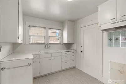 3740 N 30th Street, Tacoma, WA 98407 - Photo 9