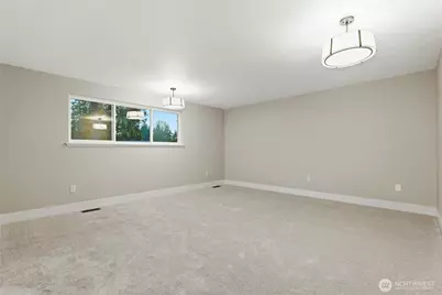 10826 149th St E, Puyallup, WA 98374 - Photo 21