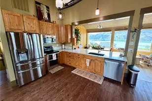 122 Village Way, Oroville, WA 98844 - Photo 7