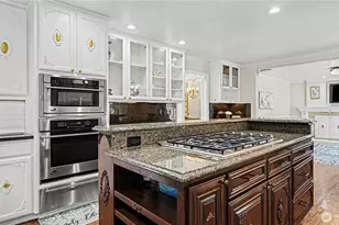 23144 NE 14th Ct, Sammamish, WA 98074 - Photo 9