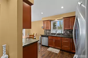 3611 Orange Blossom Ct, Bellingham, WA 98226 - Photo 9