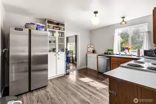 320 E Main St, Centralia, WA 98531 - Photo 13