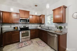 2291 SE Kelby Cir, Port Orchard, WA 98366 - Photo 13