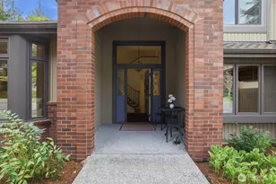 24135 SE 16th Pl, Sammamish, WA 98075 - Photo 3