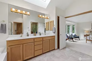 24135 SE 16th Pl, Sammamish, WA 98075 - Photo 23