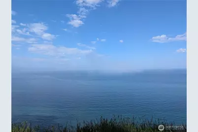 2089 West Beach Road, Oak Harbor, WA 98277 - Photo 9