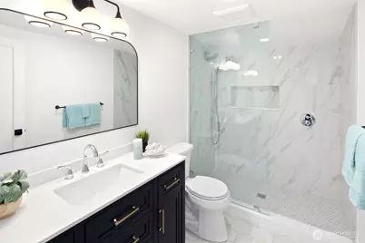 2500 Lorentz Place N, Seattle, WA 98109 - Photo 19