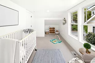 2500 Lorentz Pl N, Seattle, WA 98109 - Photo 21