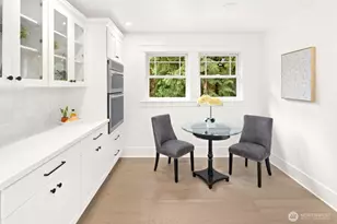 2500 Lorentz Pl N, Seattle, WA 98109 - Photo 11