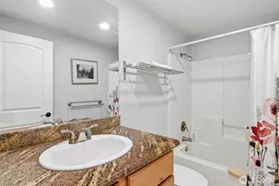 826 Maplewood Ave, Kent, WA 98030 - Photo 13