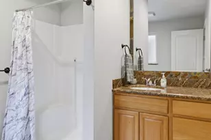 826 Maplewood Ave, Kent, WA 98030 - Photo 21