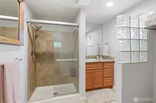 826 Maplewood Ave, Kent, WA 98030 - Photo 11